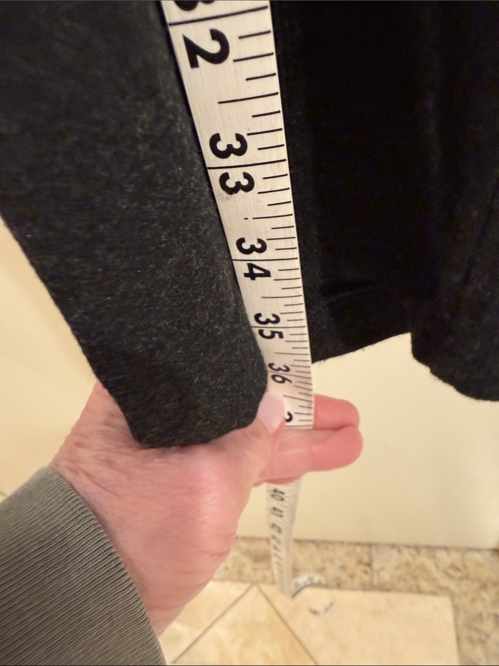 eileen fisher gray Italian knit size medium pants - Picture 3 of 4